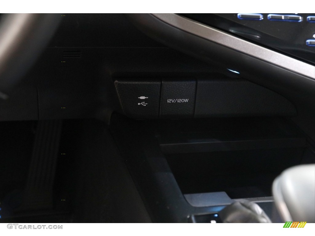 2019 Camry XSE - Celestial Silver Metallic / Black photo #13