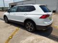 Pure White - Tiguan S Photo No. 4