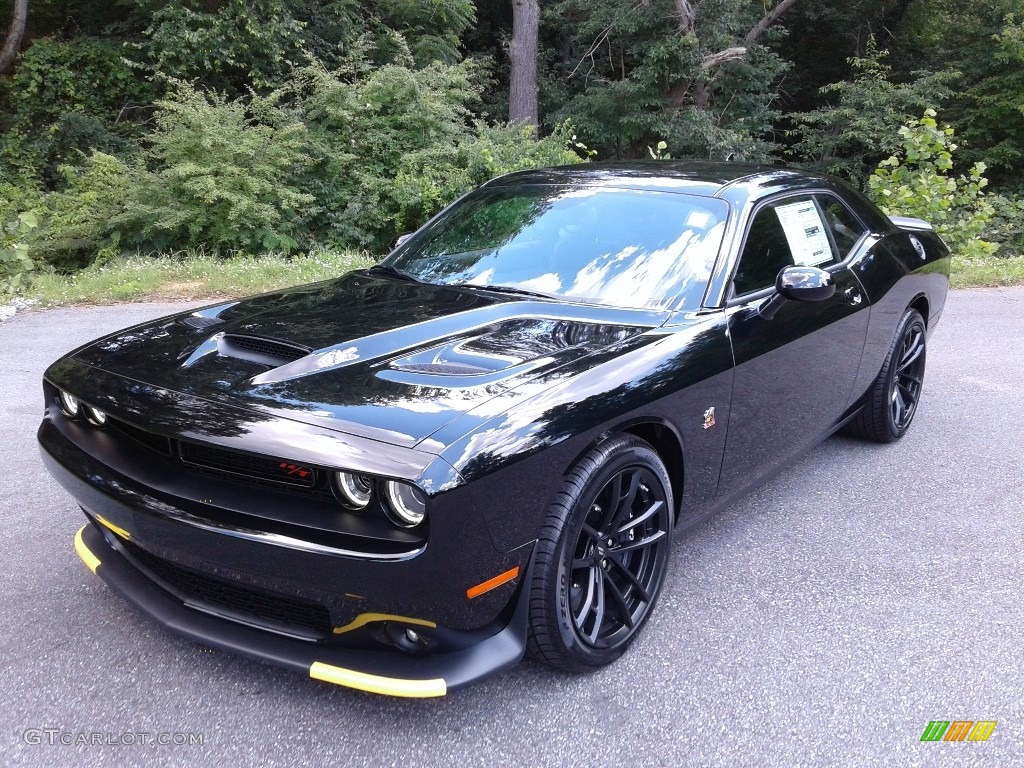 Pitch Black 2021 Dodge Challenger R/T Scat Pack Exterior Photo #142242577