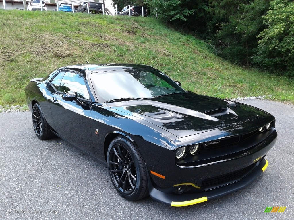 Pitch Black 2021 Dodge Challenger R/T Scat Pack Exterior Photo #142242643