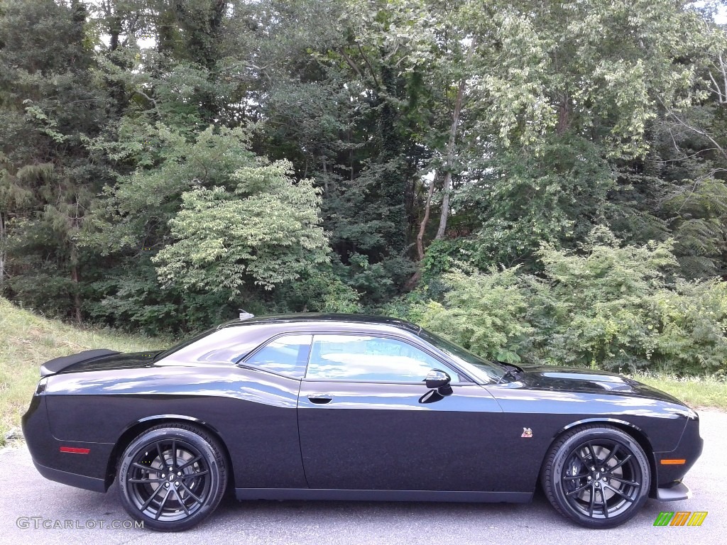 Pitch Black 2021 Dodge Challenger R/T Scat Pack Exterior Photo #142242670