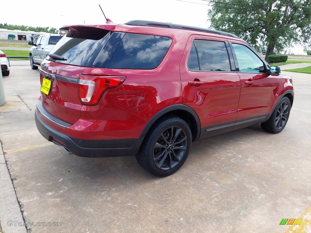 2018 Explorer XLT - Ruby Red / Ebony Black photo #7