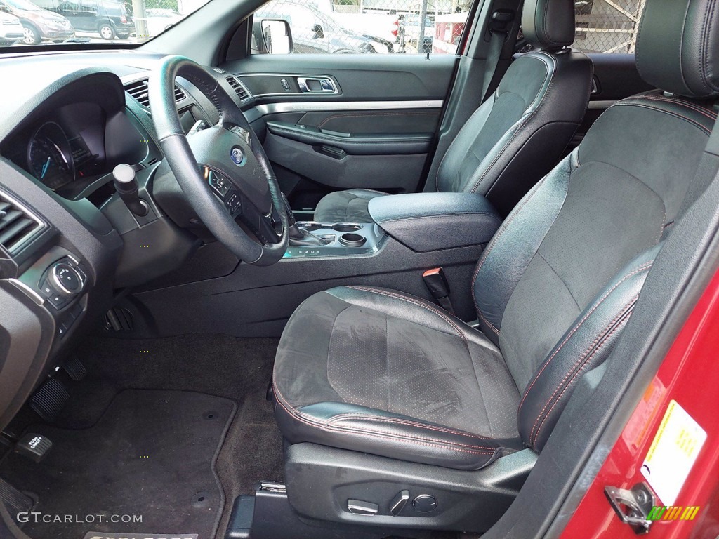 2018 Explorer XLT - Ruby Red / Ebony Black photo #10