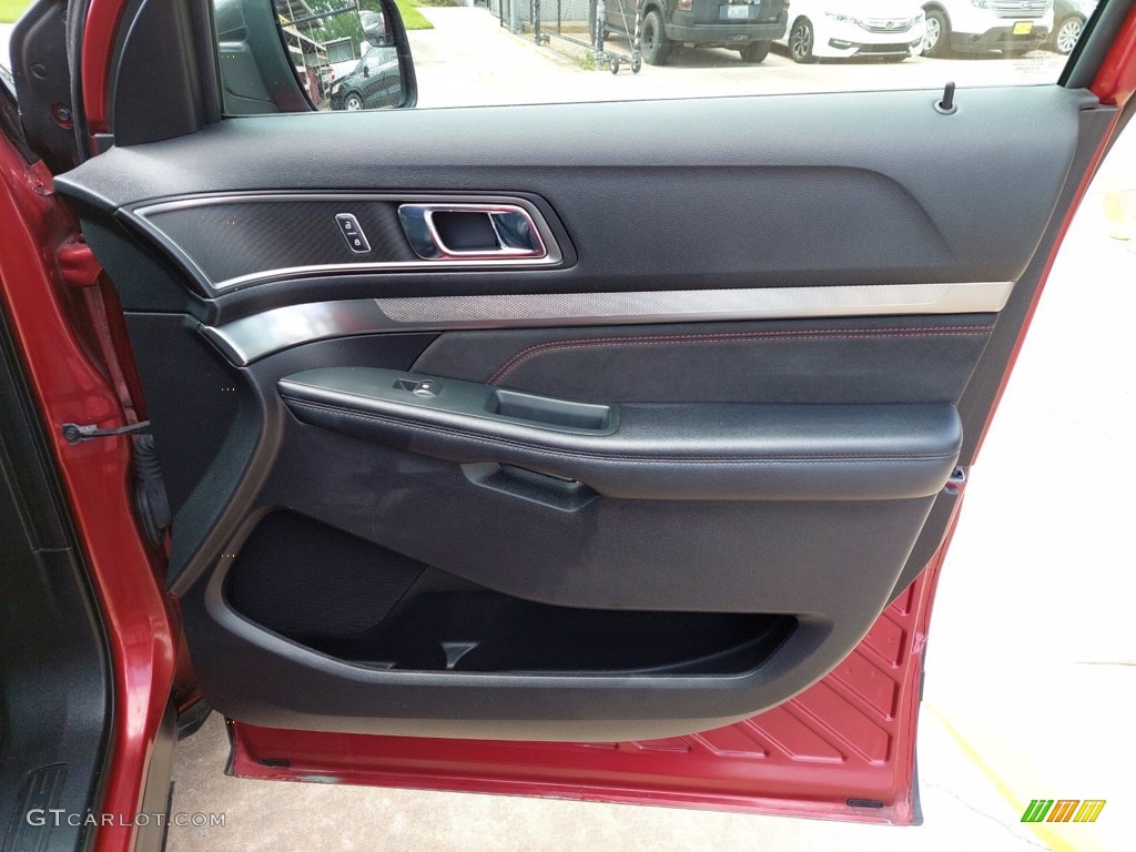 2018 Explorer XLT - Ruby Red / Ebony Black photo #29