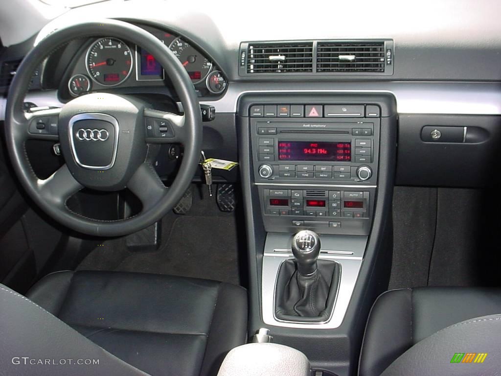 2007 A4 2.0T Sedan - Brilliant Red / Ebony photo #13