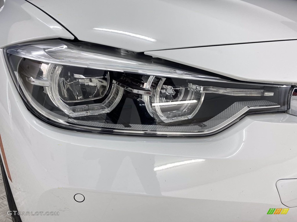 2018 3 Series 330e iPerformance Sedan - Alpine White / Black photo #7