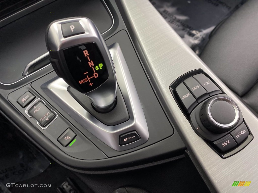 2018 3 Series 330e iPerformance Sedan - Alpine White / Black photo #27