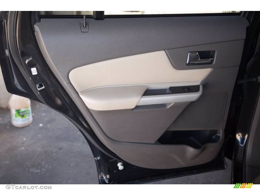 2013 Edge SEL - Tuxedo Black Metallic / SEL Appearance Charcoal Black/Gray Alcantara photo #29