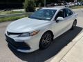 2021 Wind Chill Pearl Toyota Camry XLE AWD  photo #7