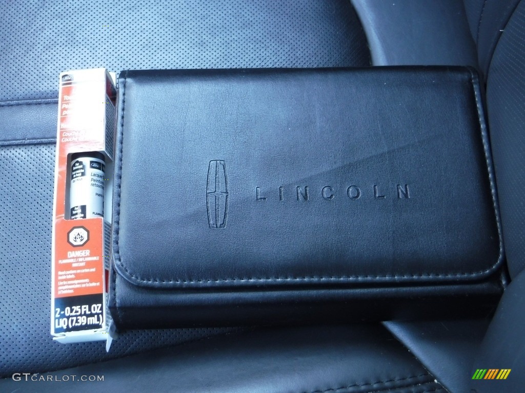 2014 Lincoln MKZ AWD Books/Manuals Photo #142250674