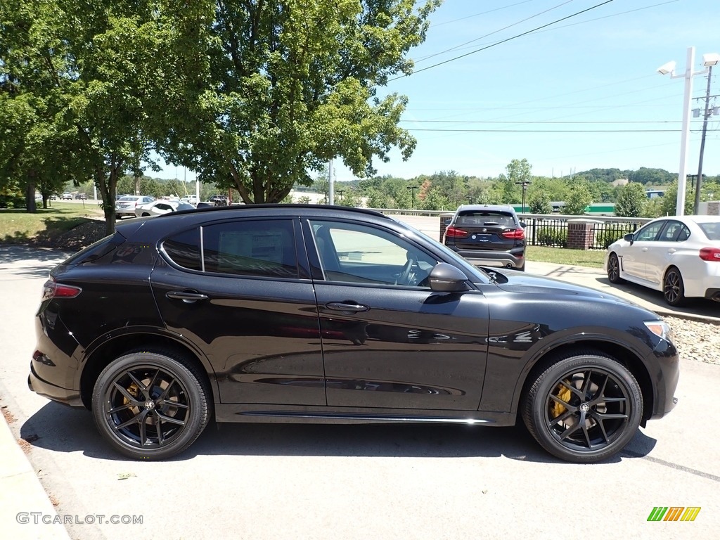 2021 Stelvio Ti AWD - Vulcano Black Metallic / Black photo #4