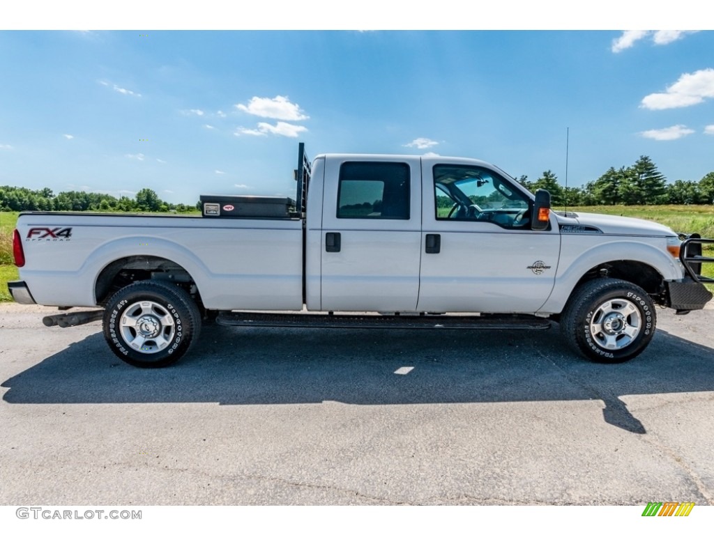 2014 F350 Super Duty King Ranch Crew Cab 4x4 - Oxford White / Steel photo #3