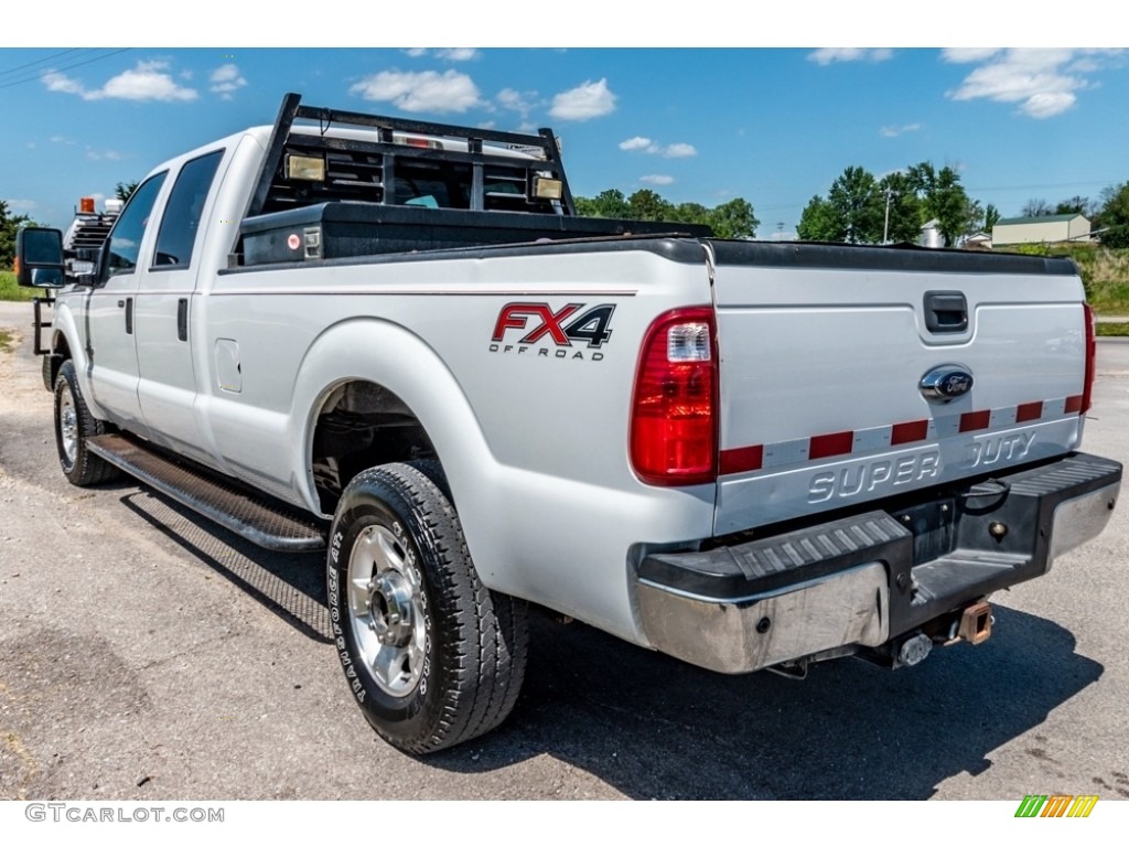 2014 F350 Super Duty King Ranch Crew Cab 4x4 - Oxford White / Steel photo #6