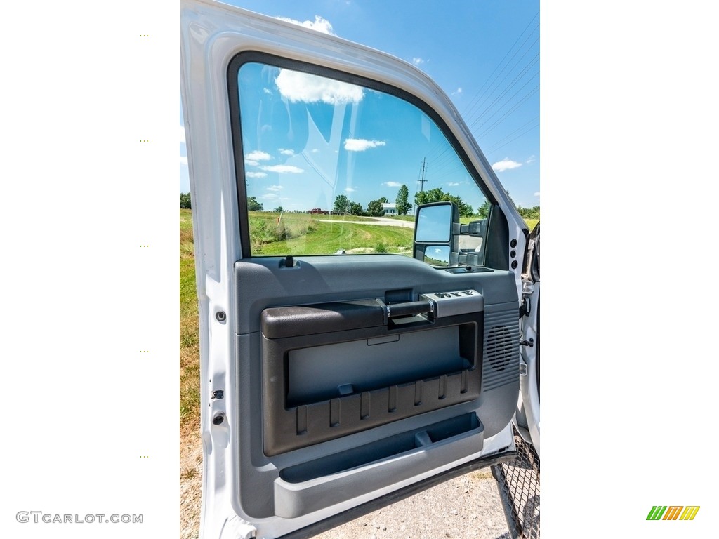 2014 F350 Super Duty King Ranch Crew Cab 4x4 - Oxford White / Steel photo #22