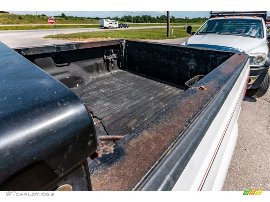 2014 F350 Super Duty King Ranch Crew Cab 4x4 - Oxford White / Steel photo #25