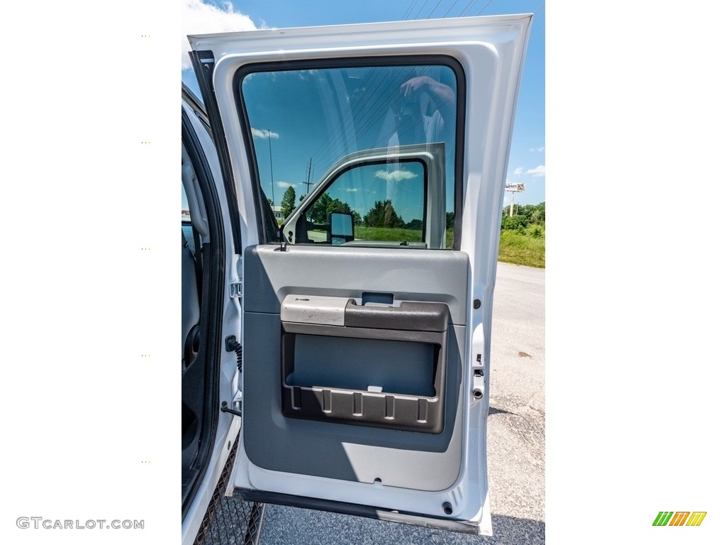 2014 F350 Super Duty King Ranch Crew Cab 4x4 - Oxford White / Steel photo #29