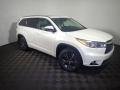 2016 Blizzard Pearl Toyota Highlander XLE  photo #5