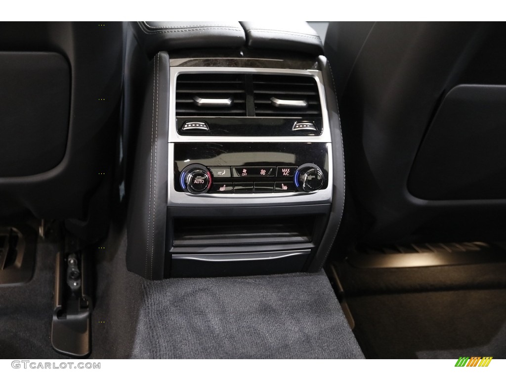 2018 7 Series 750i xDrive Sedan - Magellan Gray Metallic / Black photo #23