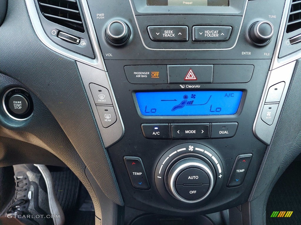 2015 Hyundai Santa Fe GLS Controls Photo #142259132