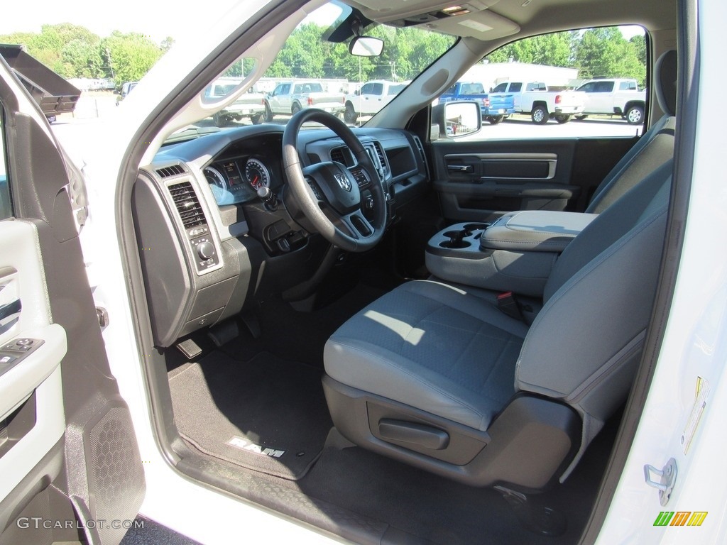 2018 1500 Tradesman Regular Cab - Bright White / Black/Diesel Gray photo #17