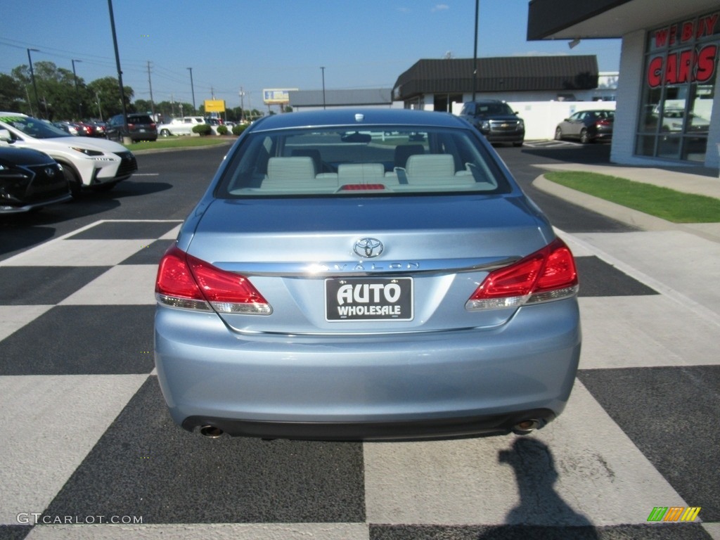 2012 Avalon Limited - Zephyr Blue Metallic / Light Gray photo #4