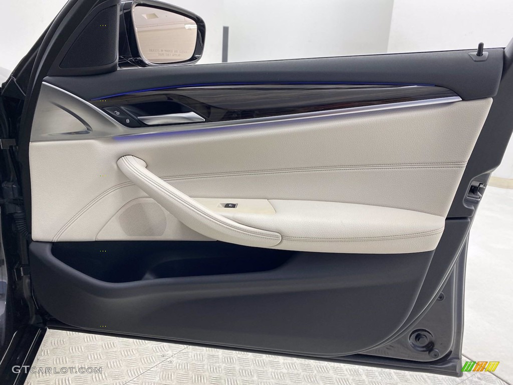 2018 5 Series 530e iPerfomance Sedan - Dark Graphite Metallic / Ivory White photo #32