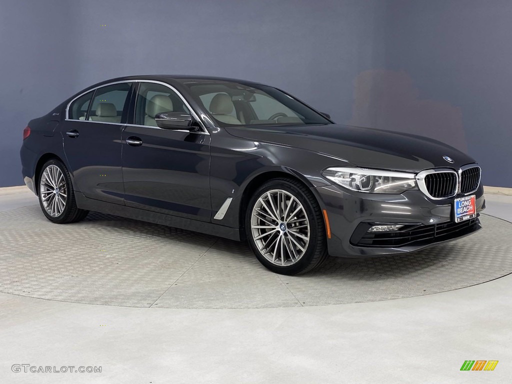 2018 5 Series 530e iPerfomance Sedan - Dark Graphite Metallic / Ivory White photo #38
