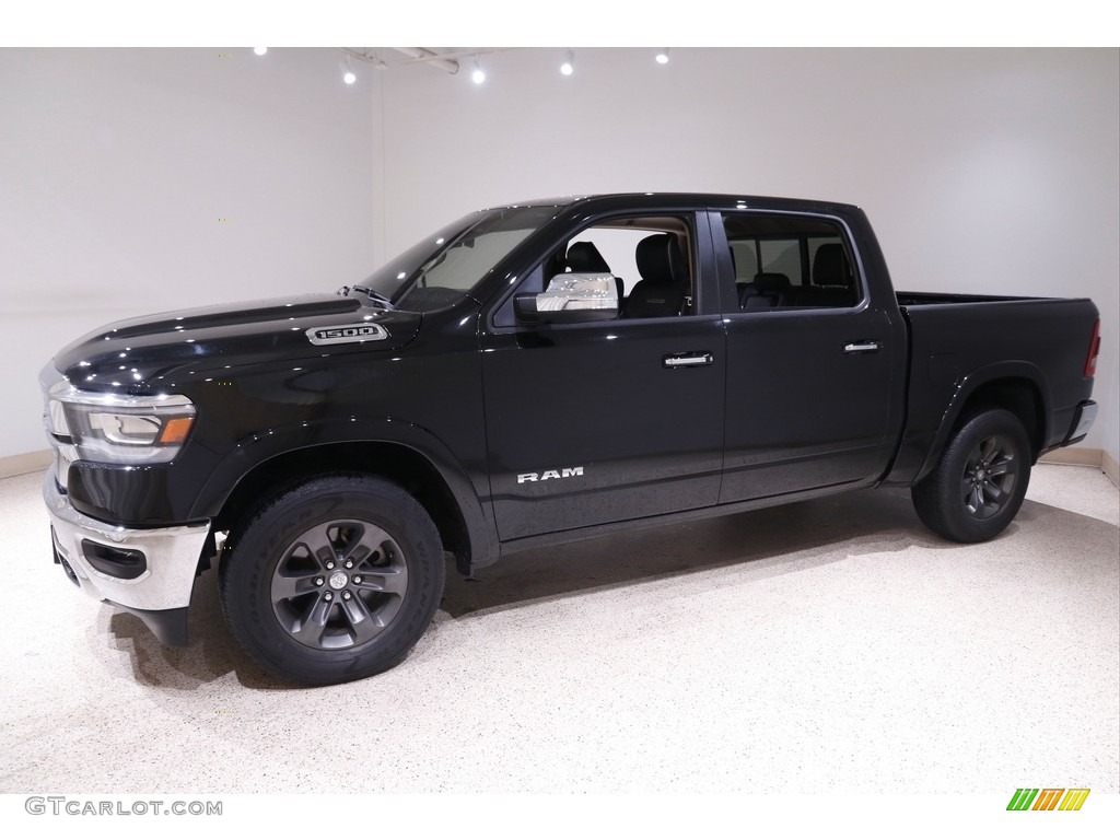 Diamond Black Crystal Pearl 2019 Ram 1500 Laramie Crew Cab 4x4 Exterior Photo #142267939