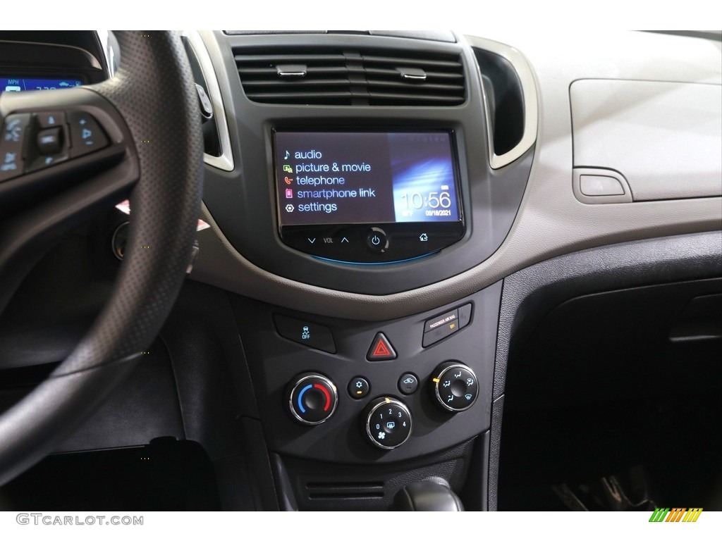 2015 Chevrolet Trax LS Controls Photo #142269001