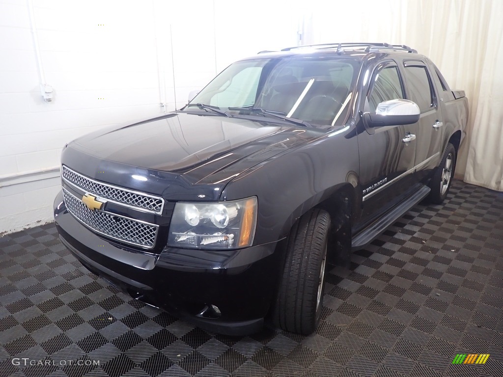 2012 Avalanche LTZ 4x4 - Black / Ebony photo #10