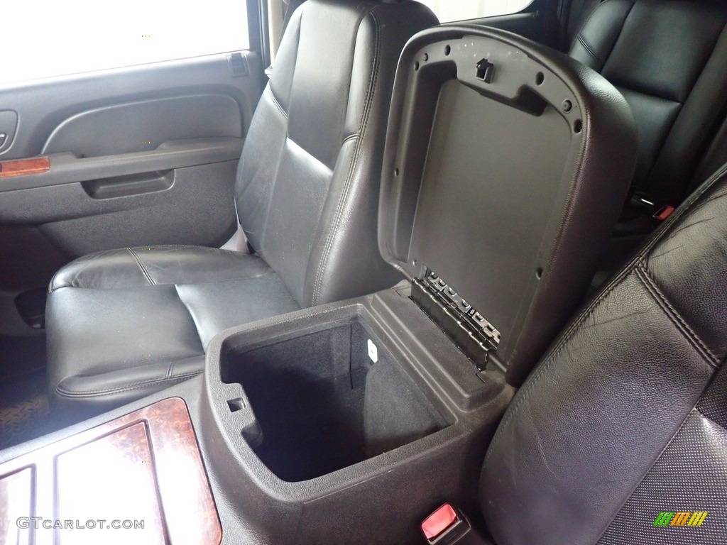 2012 Avalanche LTZ 4x4 - Black / Ebony photo #31