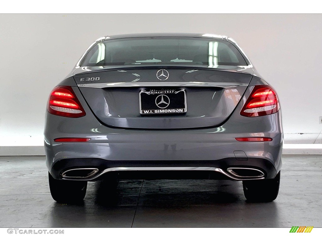 2019 E 300 Sedan - Selenite Grey Metallic / Black photo #3