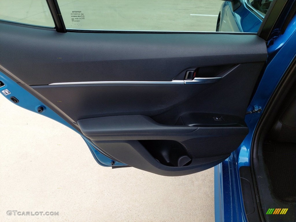 2018 Camry SE - Blue Streak Metallic / Black photo #23