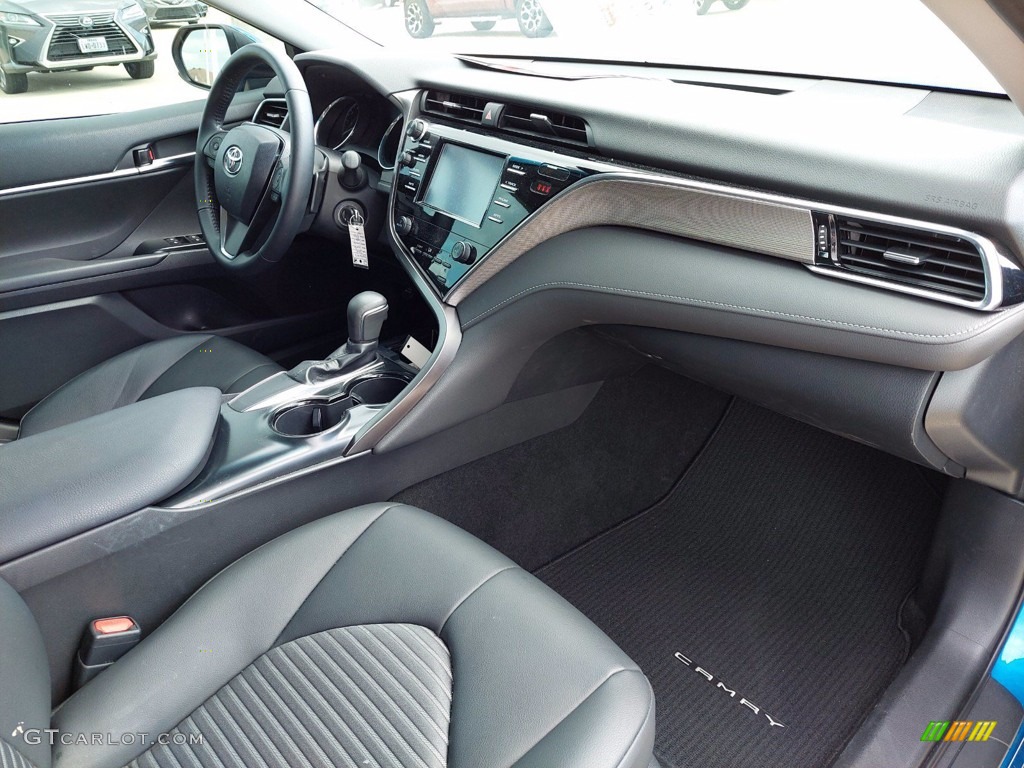 2018 Camry SE - Blue Streak Metallic / Black photo #28