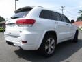 Bright White - Grand Cherokee Overland Photo No. 10