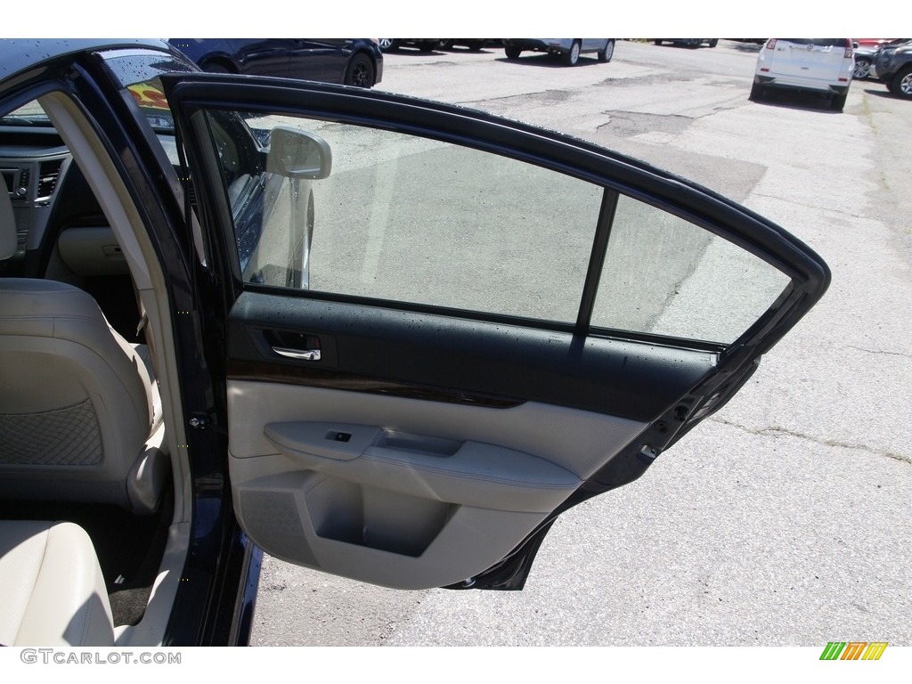 2013 Legacy 2.5i Limited - Twilight Blue Metallic / Warm Ivory Leather photo #15
