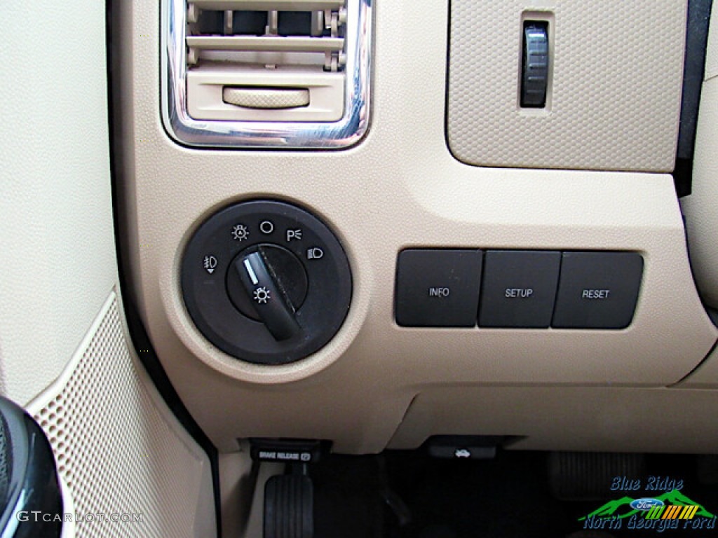 2012 Escape Limited V6 4WD - Toreador Red Metallic / Camel photo #21