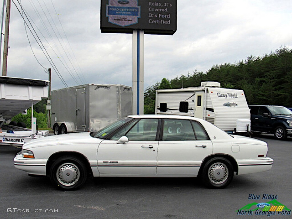 Bright White 1996 Buick Park Avenue Standard Park Avenue Model Exterior Photo #142280276
