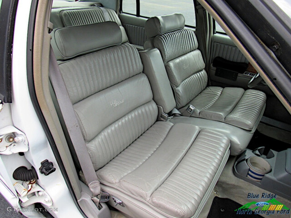 Gray Interior 1996 Buick Park Avenue Standard Park Avenue Model Photo #142280474