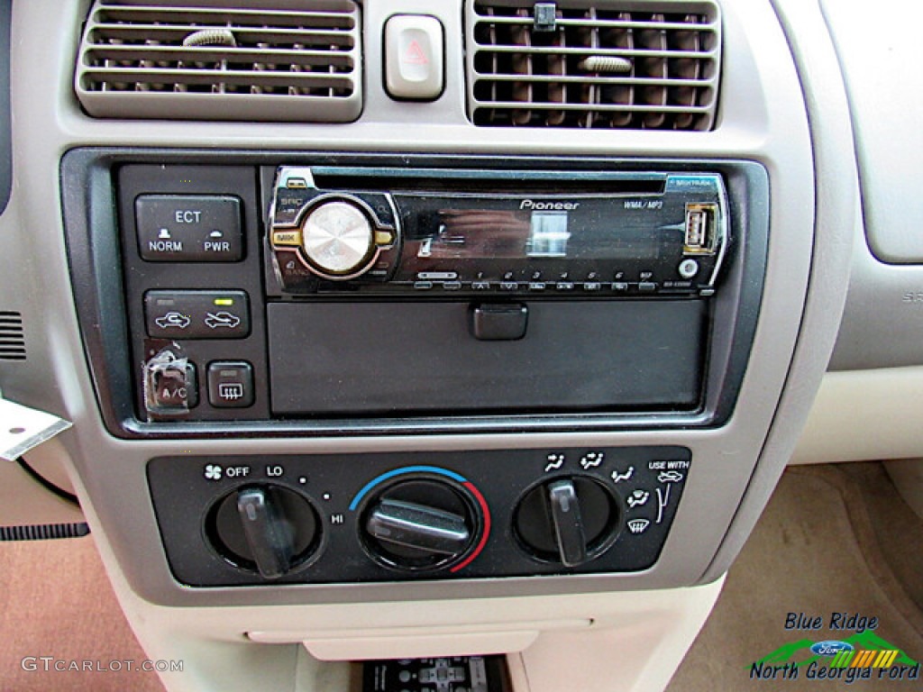 1999 Avalon XL - Black / Quartz photo #15
