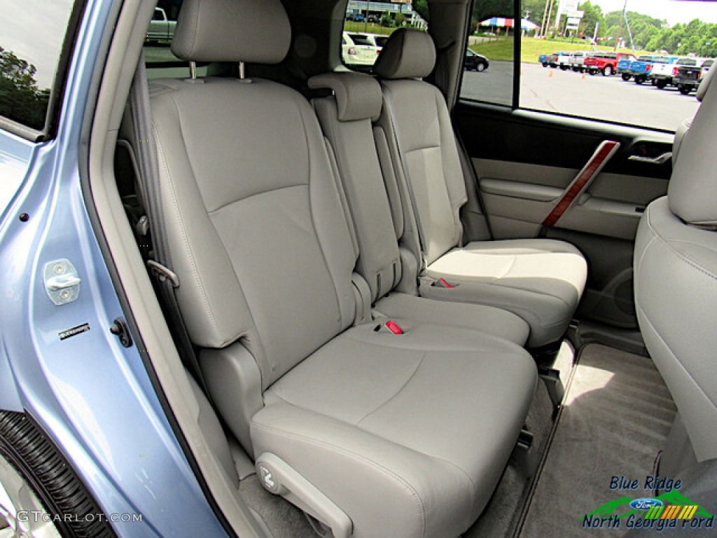 2010 Toyota Highlander Limited Rear Seat Photos