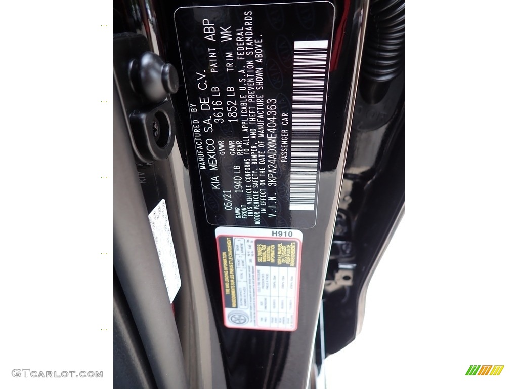 2021 Rio LX - Aurora Black / Black photo #14