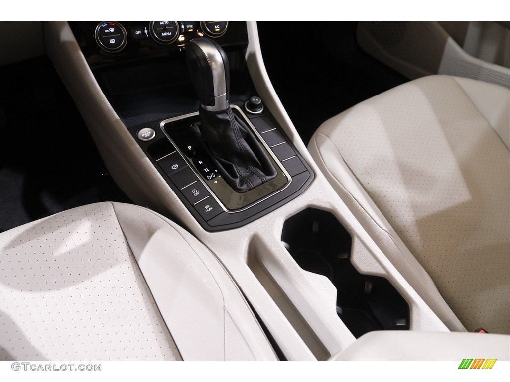 2019 Jetta SEL - Habanero Orange / Storm Gray photo #13
