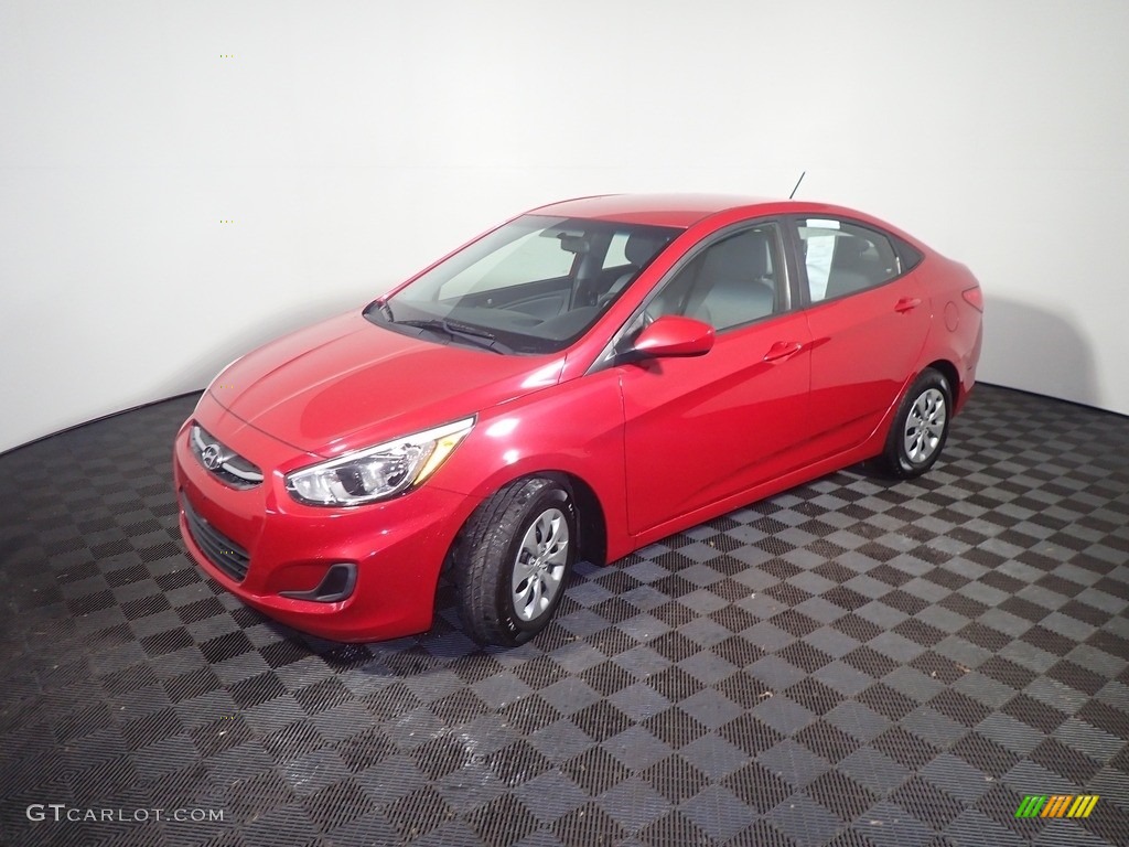 2016 Accent SE Sedan - Boston Red / Gray photo #8