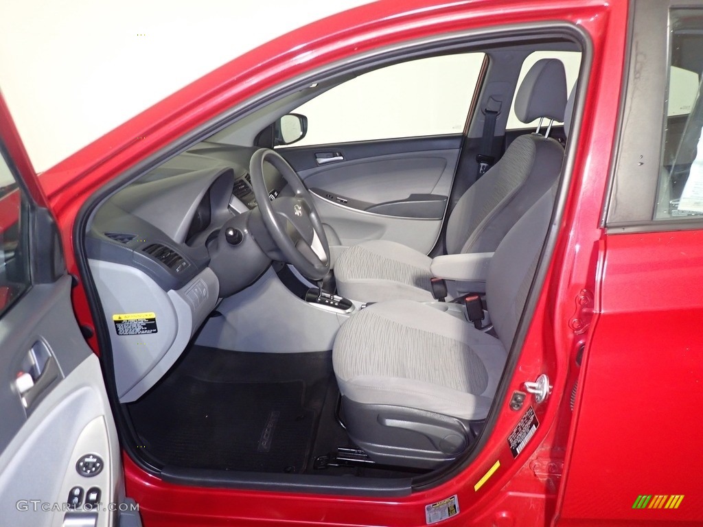 2016 Accent SE Sedan - Boston Red / Gray photo #20