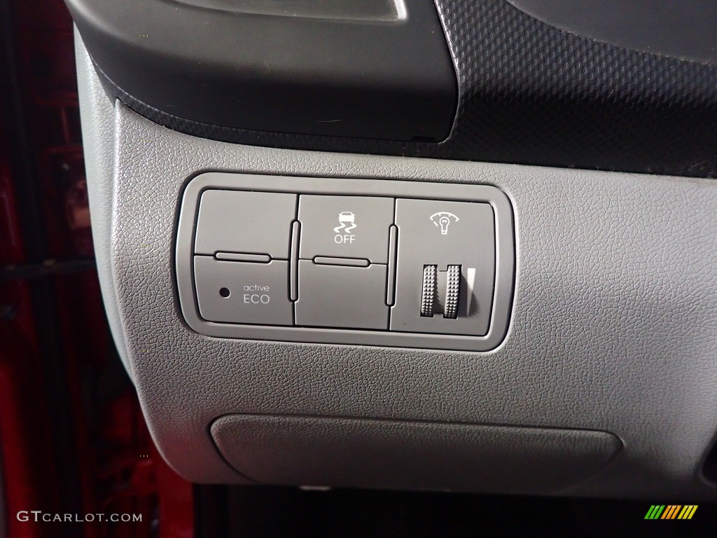 2016 Accent SE Sedan - Boston Red / Gray photo #27