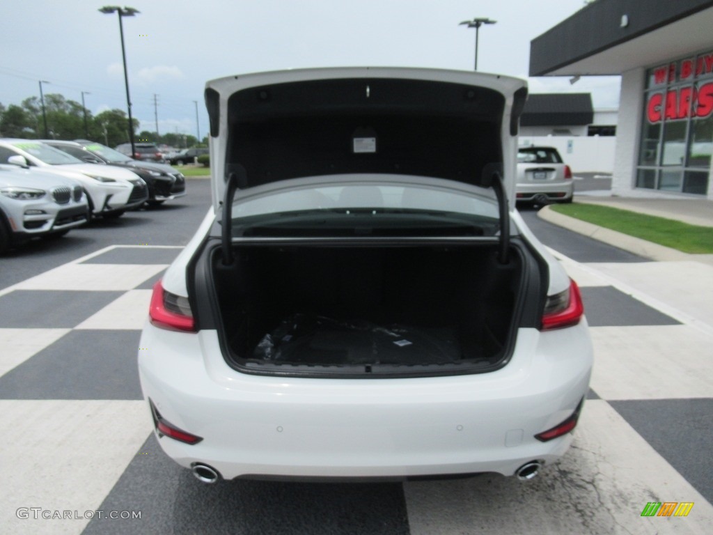 2020 3 Series 330i xDrive Sedan - Alpine White / Black photo #5