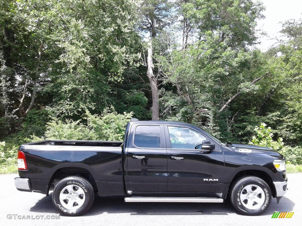 2019 1500 Big Horn Quad Cab 4x4 - Diamond Black Crystal Pearl / Black/Light Frost Beige photo #6
