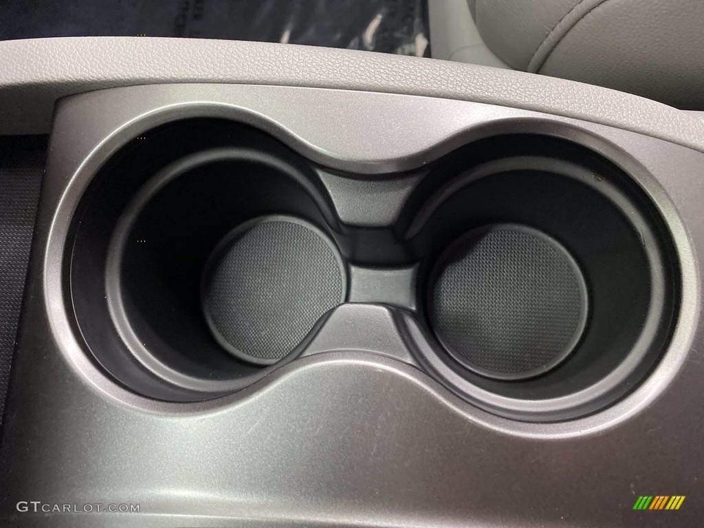2018 Pilot EX-L - Lunar Silver Metallic / Gray photo #27