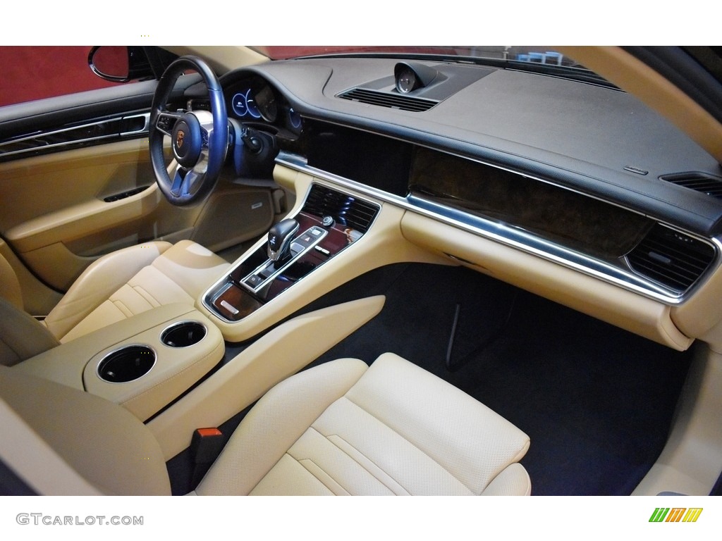 2018 Porsche Panamera 4 Black/Luxor Beige Dashboard Photo #142302774